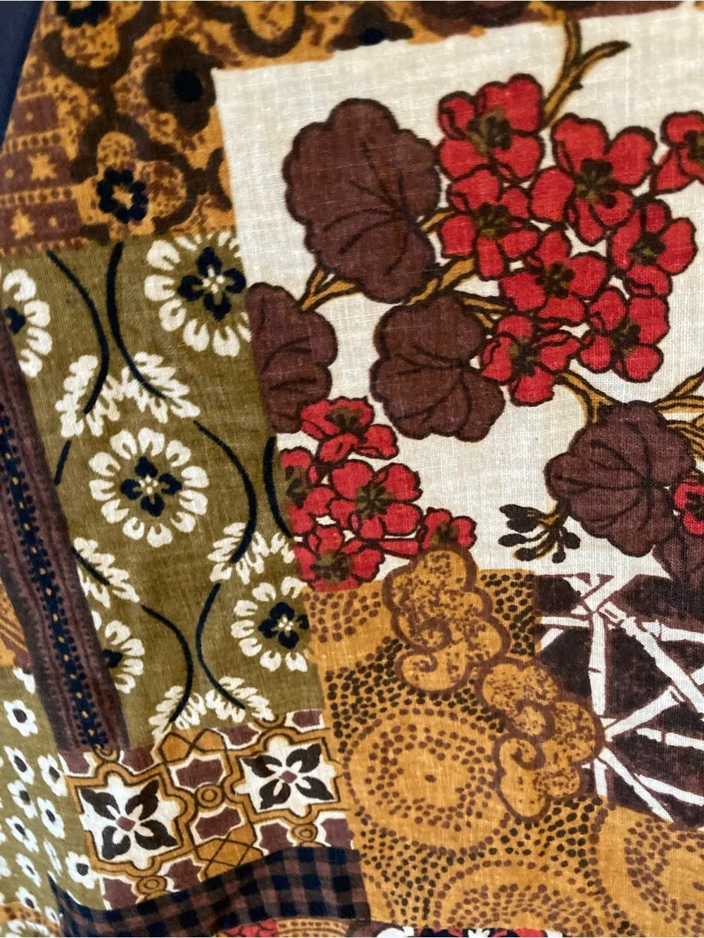 Vintage Tablecloth Round Fringe Harvest Gold MCM Vintage 50